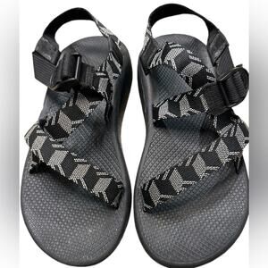 Chaco Mens Size 11 Black and Gray Web Strap Sandals
